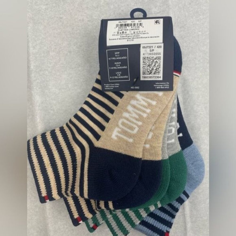 KIDS~TOMMY HILFIGER ~QUATER TOP SOCKS 3- PACK. - Picture 5 of 8